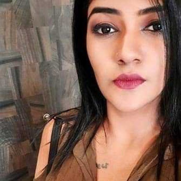 Safe Entry for Fun Gurgaon Call Girls Give Natural Service